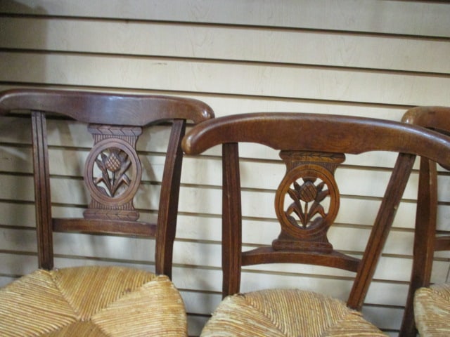 Four Vintage Pineapple Medallion Back Splat Tiger Oak Side Chairs with Rush Seats - 2