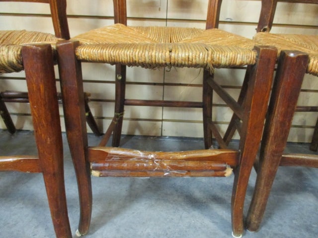 Four Vintage Pineapple Medallion Back Splat Tiger Oak Side Chairs with Rush Seats - 6