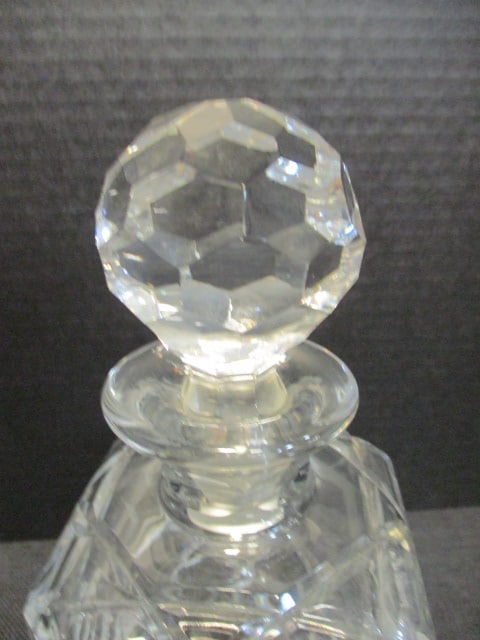 Crystal Decanter with Faceted Globe Stopper - 3