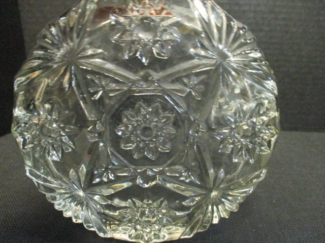 Vintage Large Early American Prescut Star of David Glass Ashtray - 3