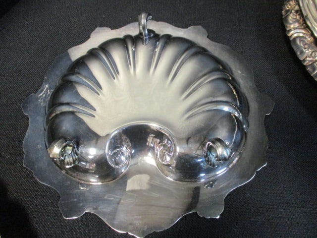 Four Nice Quality Silverplated Serving Bowls - 4
