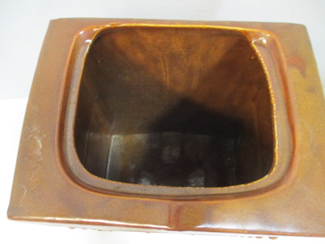 Vintage McCoy Armoire Form Cookie Jar - 4