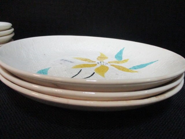 Vintage USA Pottery Plates and Bowls - 2