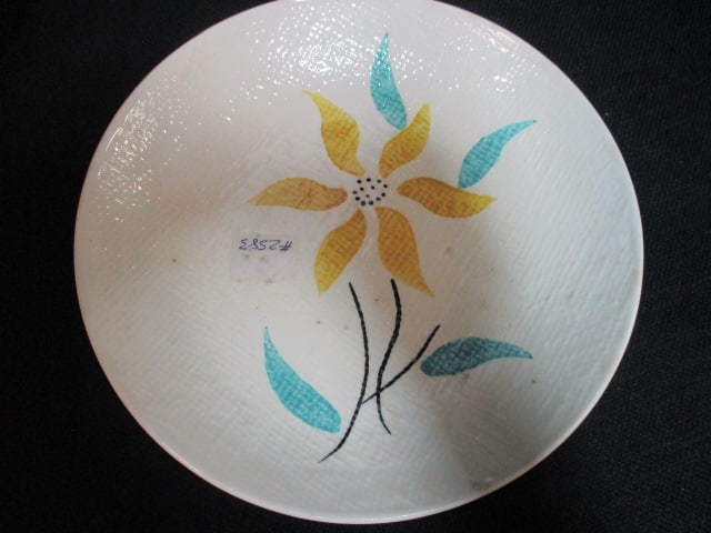 Vintage USA Pottery Plates and Bowls - 3