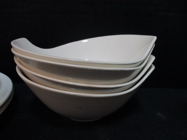 19 Pieces of Midcentury USA Pottery Stoneware - 4
