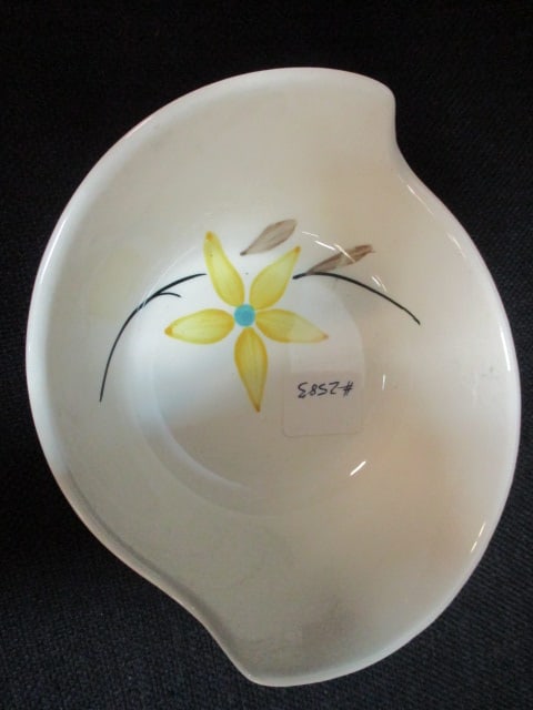 19 Pieces of Midcentury USA Pottery Stoneware - 7