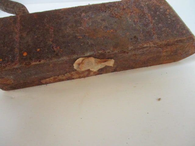Antique Cannon #12 Cast Iron Sadiron with Wrought Iron Handle - 3