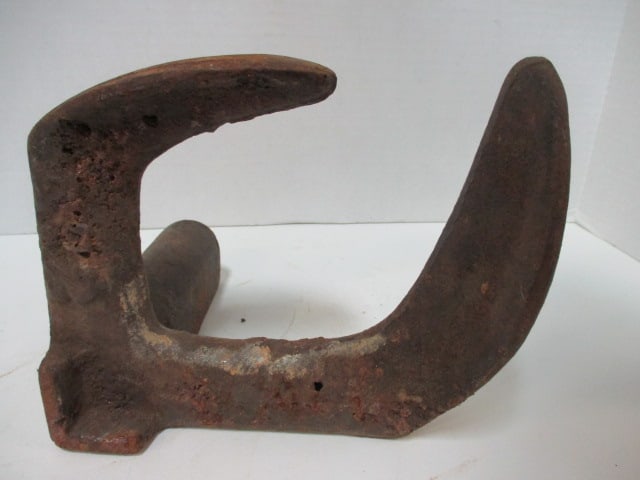 Antique Cast Iron Cobbler's Shoe Last Anvil with Square Mounting Shank - 3