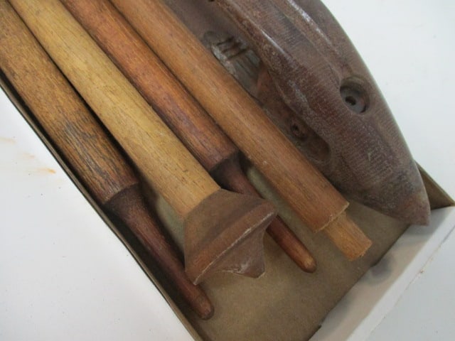 Vintage Textile Mill Wooden Shuttle and Bobbins - 3