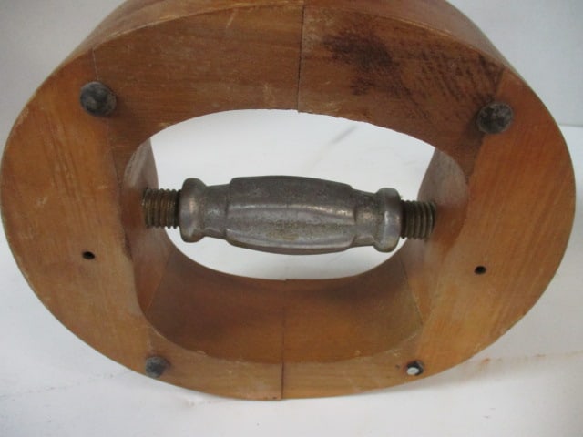 Vintage Wooden Millinery Size 7 1/4 Hat Stretcher - 3