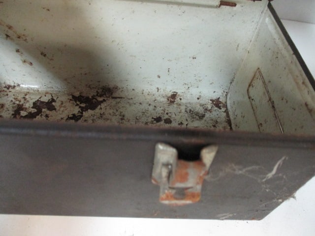 Old Metal Lunch Box - 3