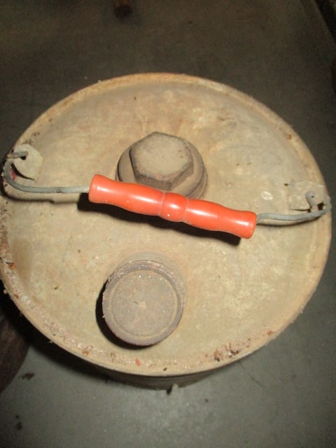 Old Galvanized 5 Gallon Gas Can with Bail Handle - 2