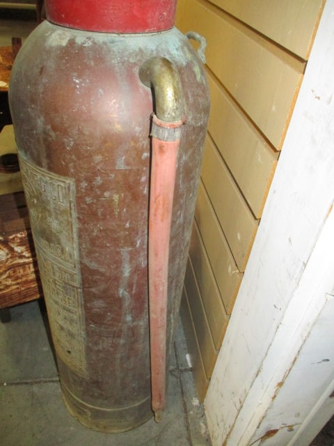 Vintage Elkhart Brass Mfg. Co. 2 1/2 Gallon Foam Copper Tank Fire Extinguisher - 5