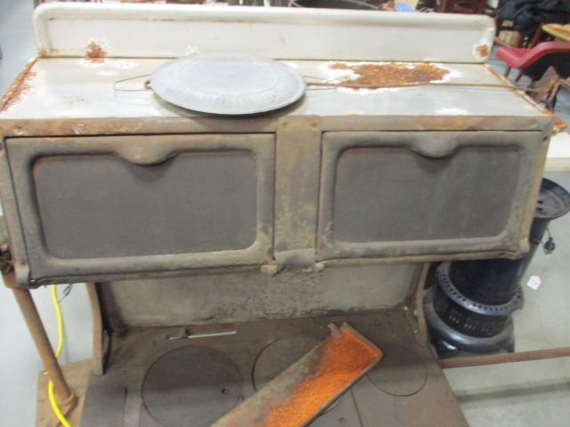 Antique Atlanta Stove Works Cast Iron Wood Burning Stove - 5