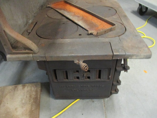Antique Atlanta Stove Works Cast Iron Wood Burning Stove - 8