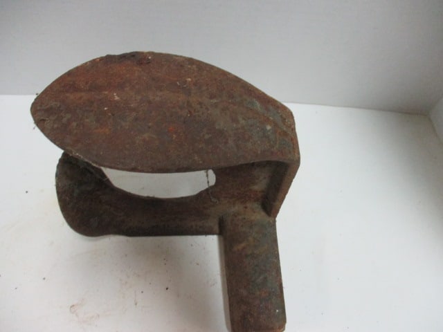 Antique Cast Iron Cobbler's Shoe Last Anvil with Square Mounting Shank - 2