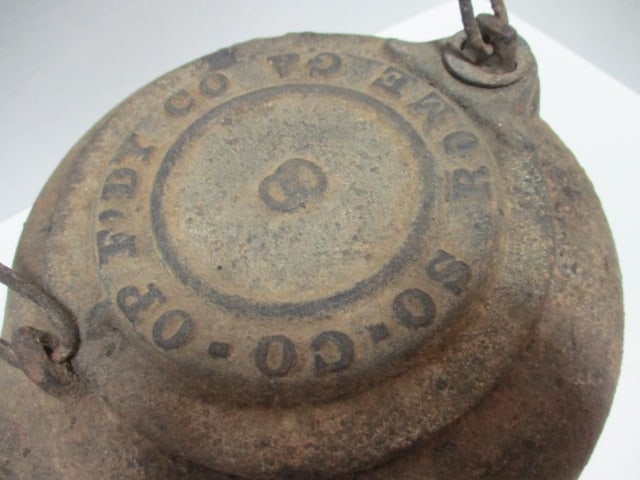 Vintage Southern Co-Operative Foundry Co. Rome, Ga. No. 8 Cast Iron Tea Kettle - 4