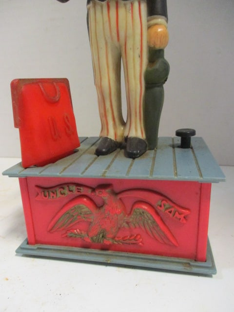 1975 Emerson Molded Plastic "Uncle Sam" Coin Bank - 3