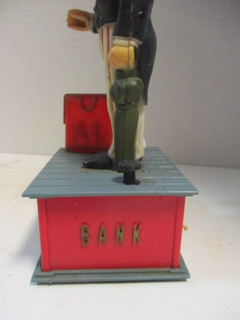 1975 Emerson Molded Plastic "Uncle Sam" Coin Bank - 4