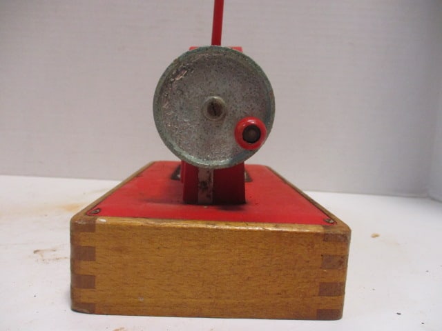 KayAnEE Sew Master Wooden Toy Hand Crank Sewing Machine - 3