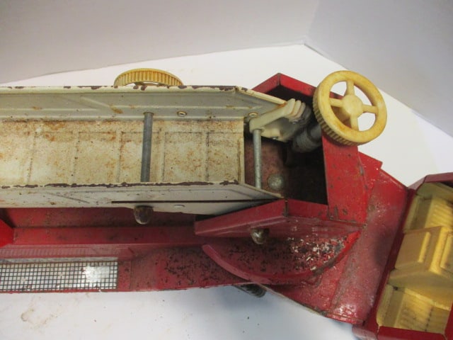 Old Nylint Metal Muscle Metal Toy Fire Dept. Ladder Truck - 7