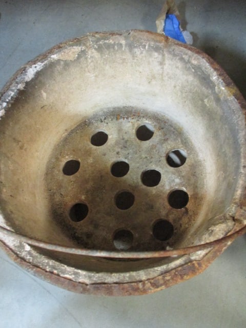 Vintage 12" Portable Charcoal Brazier with Fireclay Liner - 2