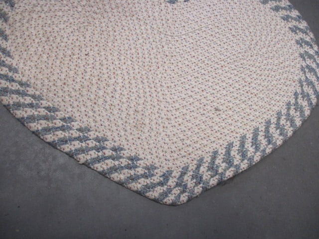 2 Braided Country Charm Throw Rugs - 3