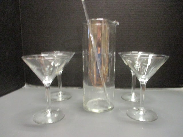 Crystal Martini Set w/Stems & Pitcher: .