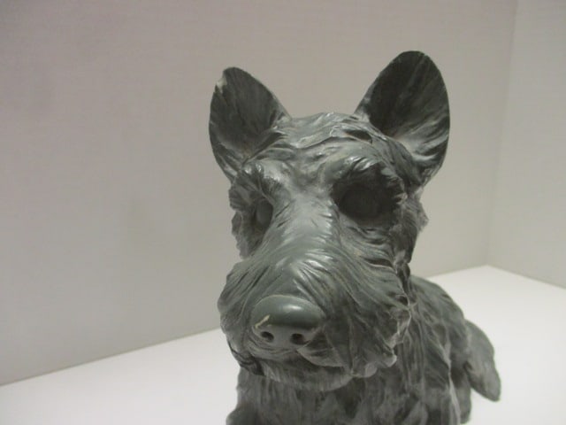 Resin 'Scottie' Dog Gray Sculpture - 2