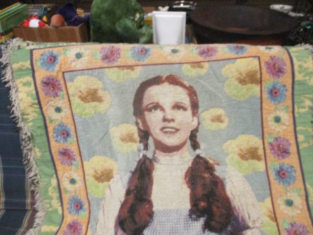 Wizard of Oz 'Yellow Brick Road' Wall Hanging (26 x 26) & - 5