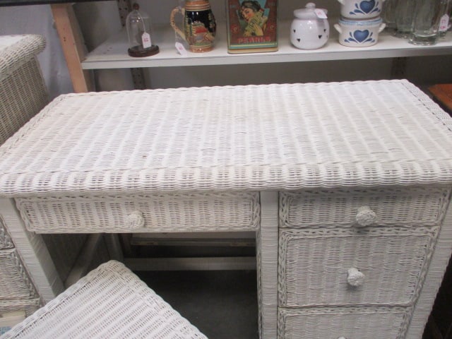 White Wicker 4 Drawer Desk & Chair - 4