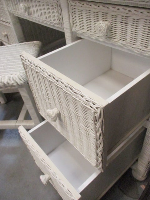 White Wicker 4 Drawer Desk & Chair - 7