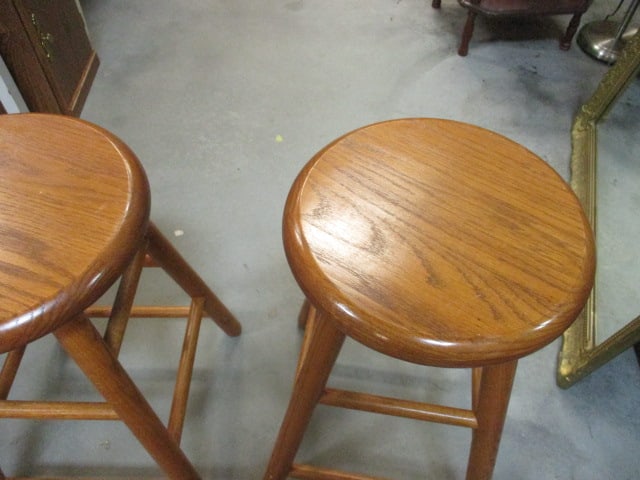 Wood Counter Height Oak Bar stools - 3