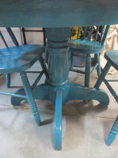 Pedestal Turquoise Painted Dining Set w/4 Chairs - 3