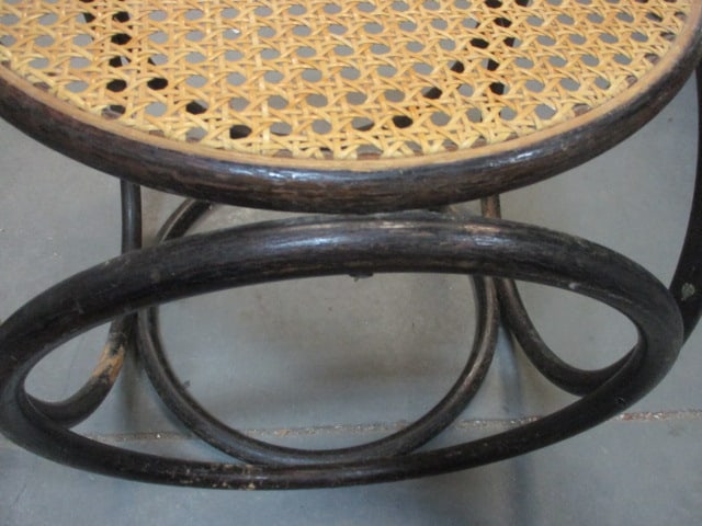 Mid Century Modern Bentwood End Table - 3