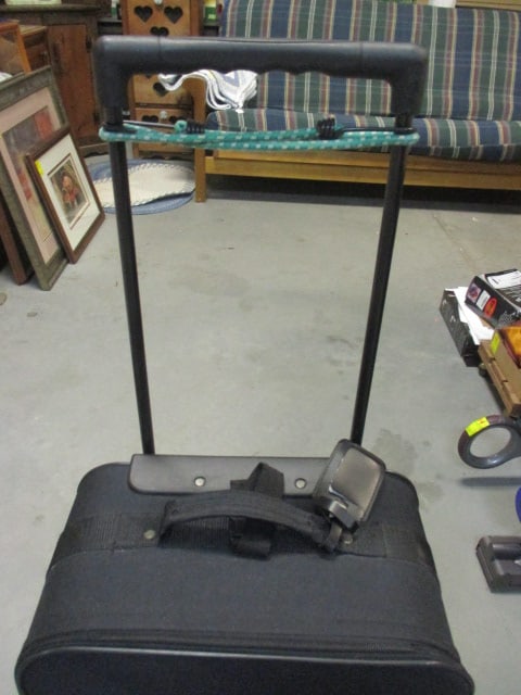 Rome Black Rolling Carry On Suitcase - 3