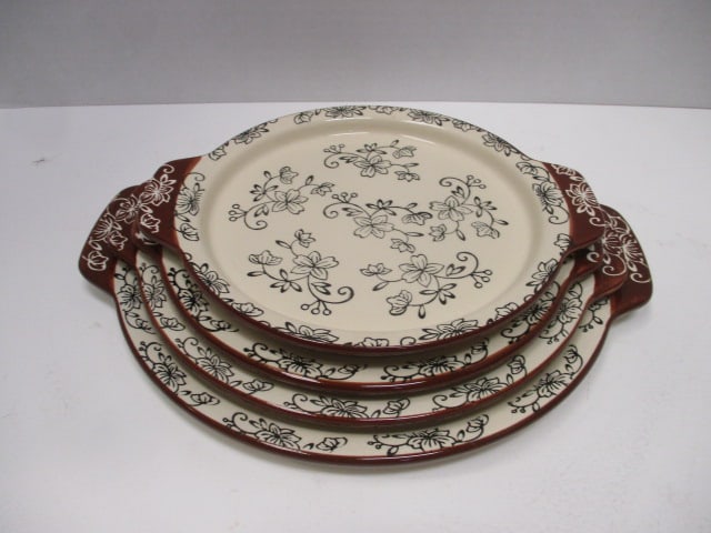 Temptations (Lot of 4) Tara Floral Lace Serving Platters/Underplates: .