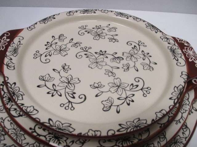 Temptations (Lot of 4) Tara Floral Lace Serving Platters/Underplates - 2