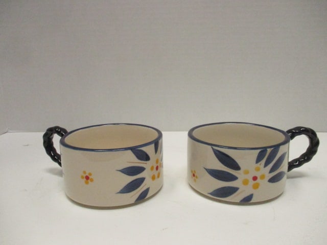 Temptations Old Worl Blue 6 Cup Muffin Pan & 2 Mugs - 7