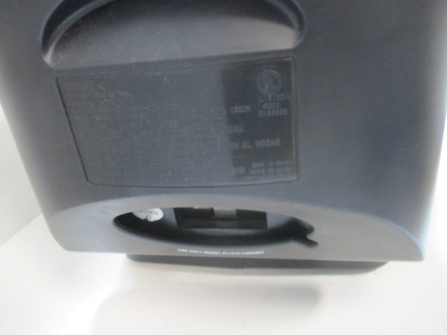 GE Electric Fryer (11" W x 17" L x 11" H - 7