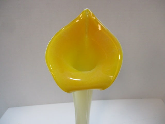 Jack in the Pulpit/Calla Lily Silhouette Handblown Art Glass Vase - 2