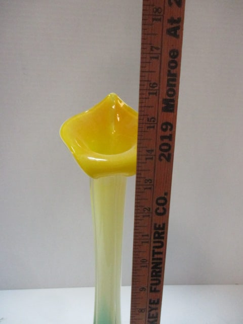Jack in the Pulpit/Calla Lily Silhouette Handblown Art Glass Vase - 7