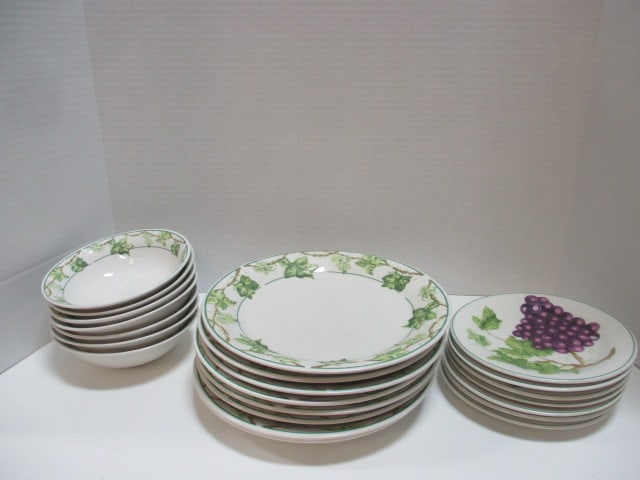 American Atalier Vineyard Stoneware (22 PC): No Cups