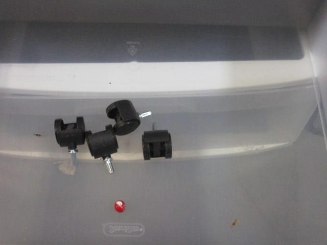 Storage Drawers & Wire Racks Grouping - 4