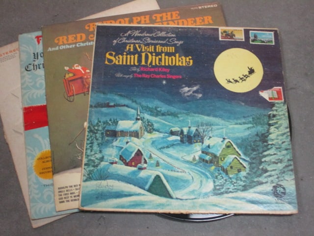 Christmas Albums-Lot of 9 - 4