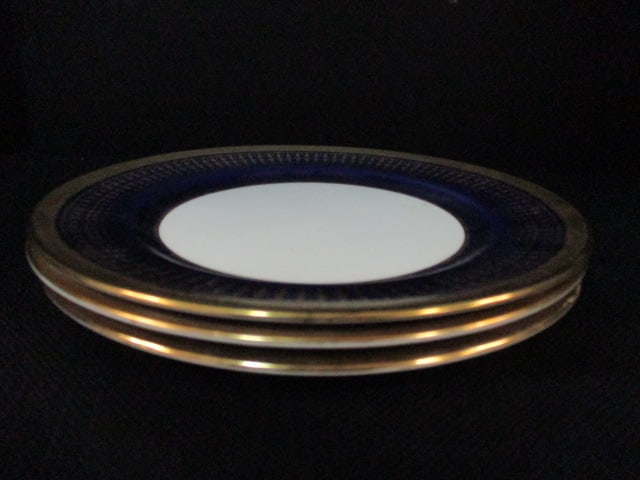 Aynsley Cobalt 'Smooth' Pattern (Lot of 3) Plates: 8"