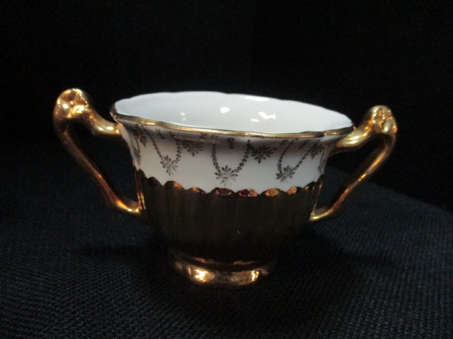 Haviland Limoges Porcelain Teapot & Sugar/Creamer Set - 4