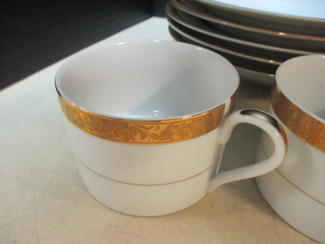 Sango Radiance China (23 PC) - 2