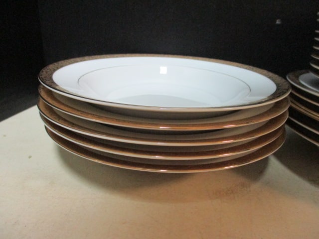 Sango Radiance China (23 PC) - 5