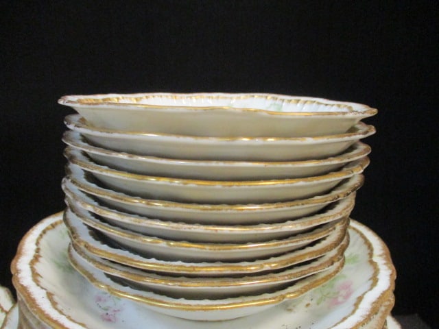 Theodore Haviland Limoges Serving Pieces (6 PC) - 10